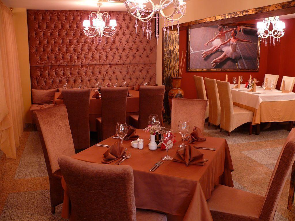 City Hotel Stara Zagora Exterior photo